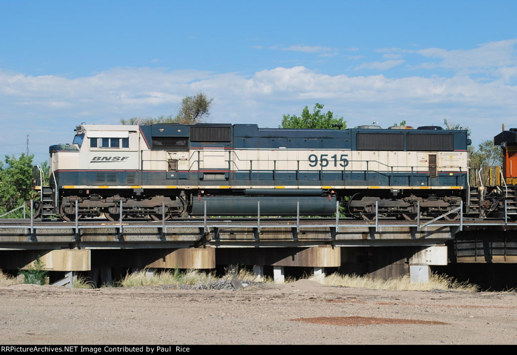 BNSF 9515